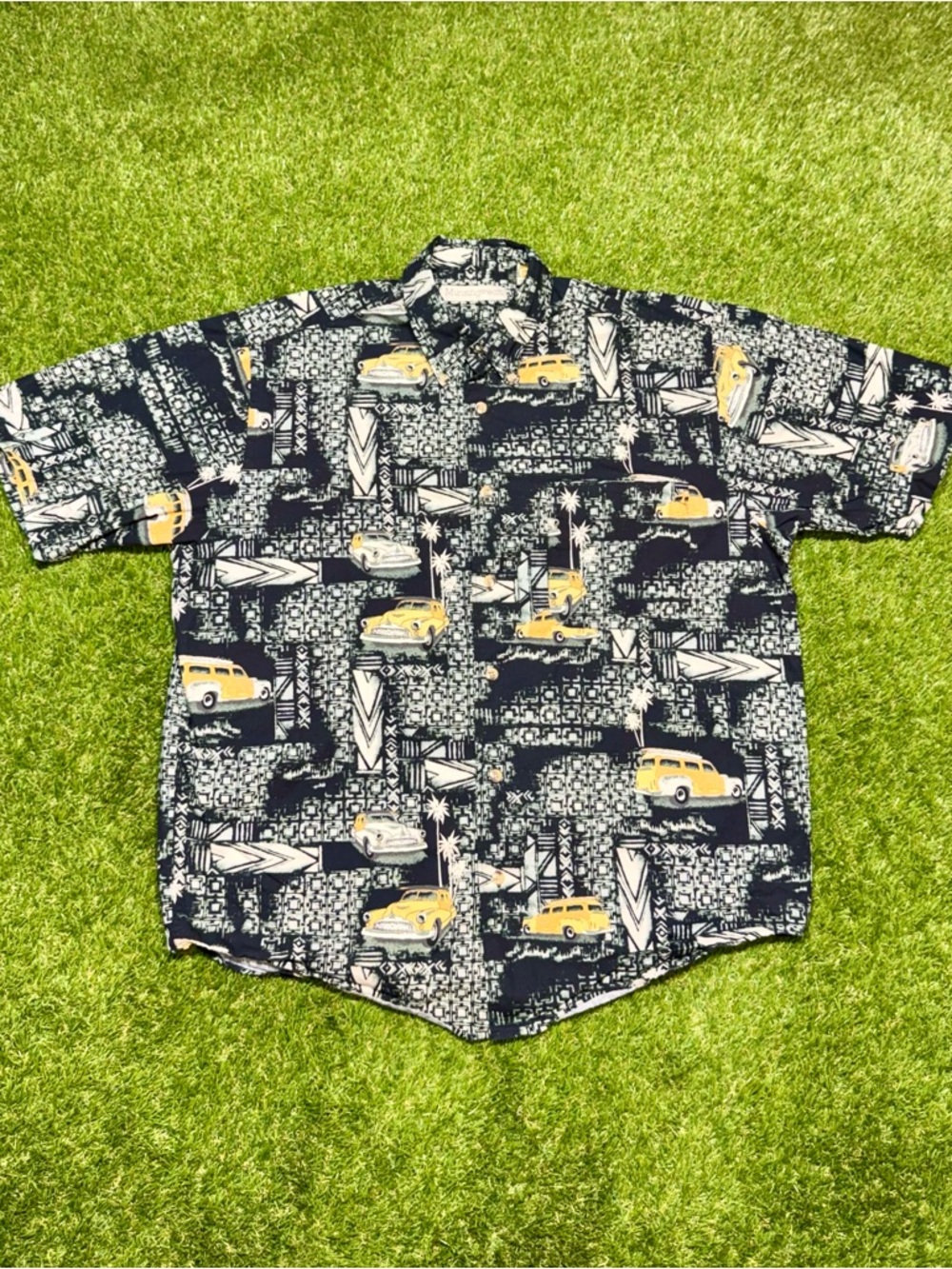 Vintage Munsingwear Classic Cars Hawaiian Vacation Shirt Mens Medium Black Teal